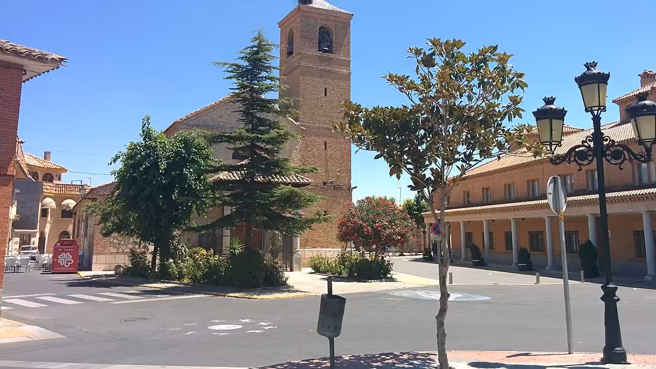 Iglesia de Nuestra Señora de la Asunción en Numancia de la Sagra, Toledo.