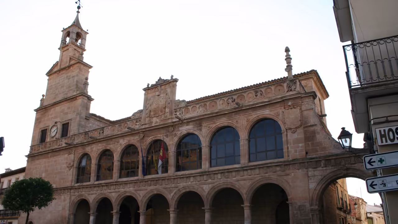 Casa Consistorial renacentista de San Clemente en la Plaza Mayor, Cuenca.