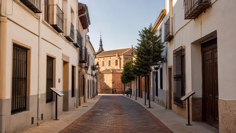 Recreación visual de la ruta urbana Caminando con Teresa en Malagón, Ciudad Real.