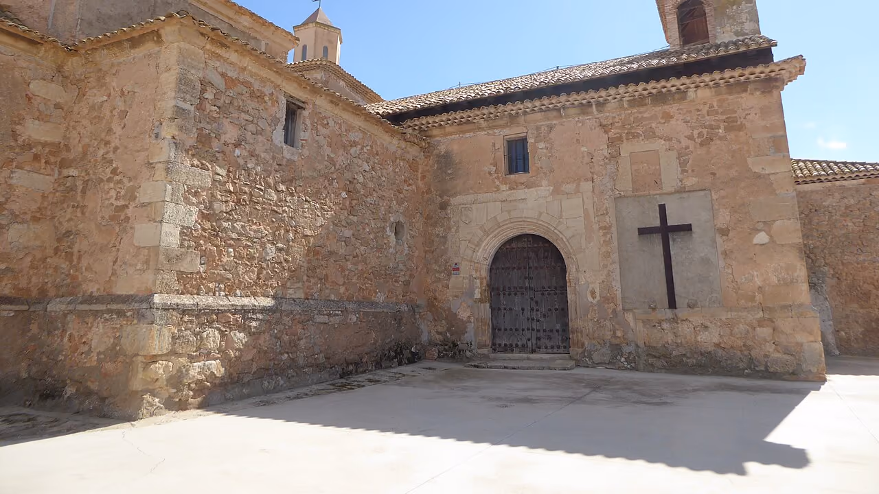 Iglesia de San Pedro Apóstol en Buenache de Alarcón, Cuenca.
